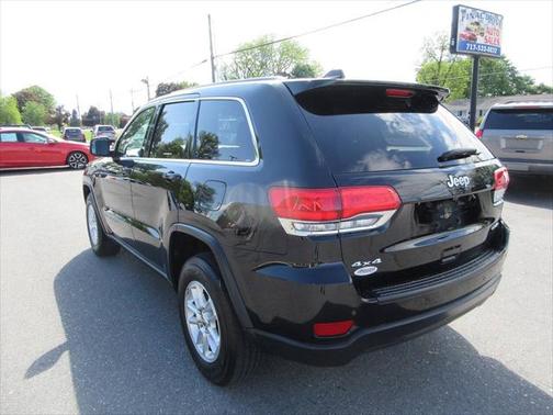 2019 Jeep Grand Cherokee Laredo