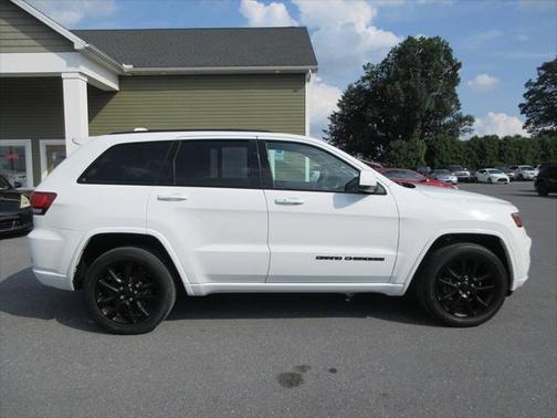 2020 Jeep Grand Cherokee Altitude