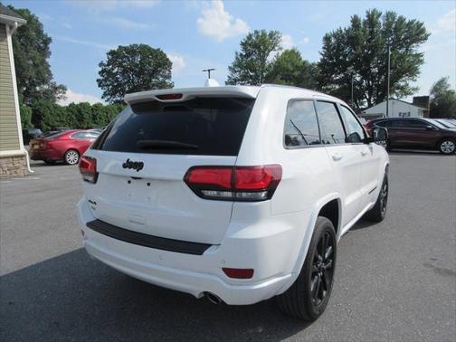 2020 Jeep Grand Cherokee Altitude