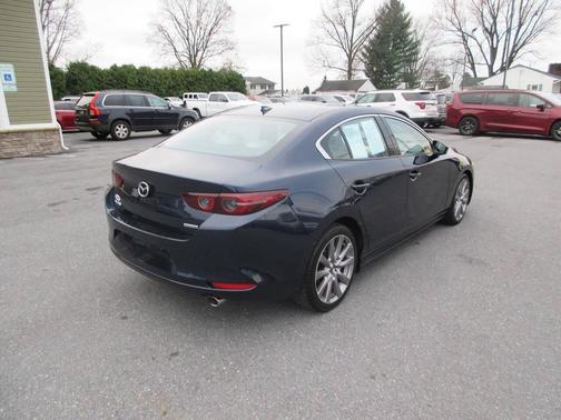 2019 Mazda Mazda3 FWD w/Premium Package
