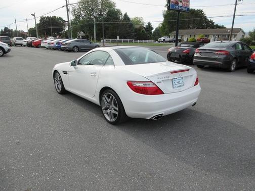 2016 Mercedes-Benz SLK-Class SLK300 Roadster