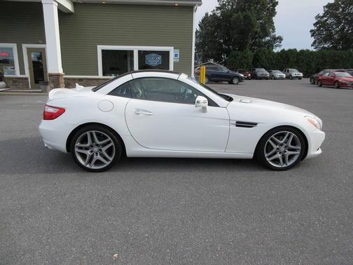 2016 Mercedes-Benz SLK-Class SLK300 Roadster