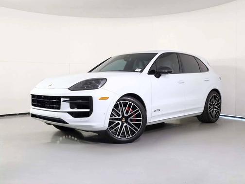 Carrara White Metallic 2025 Porsche Cayenne