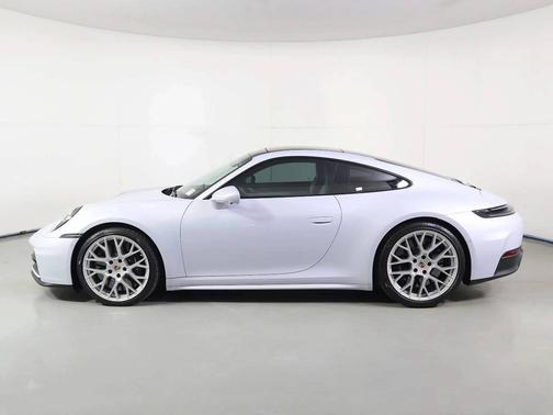 Ice Grey Metallic 2025 Porsche 911