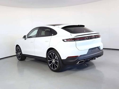 2025 Porsche Cayenne 