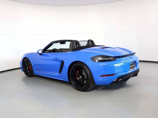 2025 Porsche 718 Boxster 