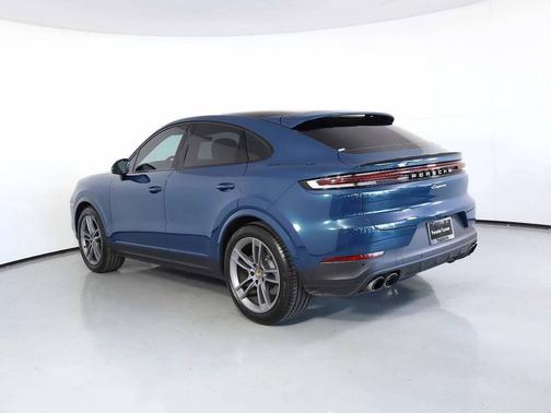 2024 Porsche Cayenne 