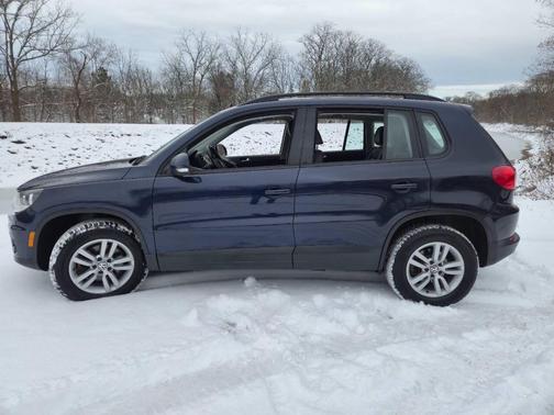 2016 Volkswagen Tiguan 2.0T S 4MOTION