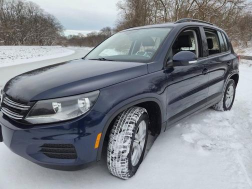 2016 Volkswagen Tiguan 2.0T S 4MOTION