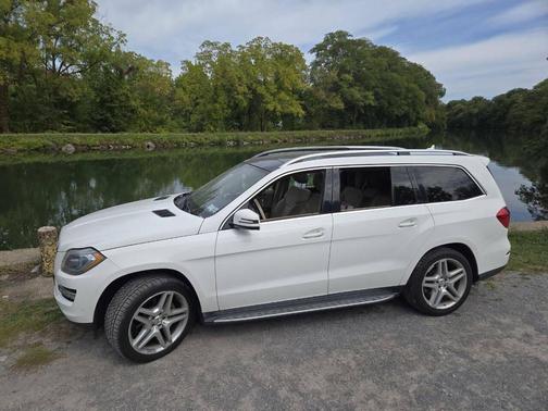 2015 Mercedes-Benz GL-Class 4MATIC