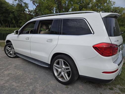 2015 Mercedes-Benz GL-Class 4MATIC