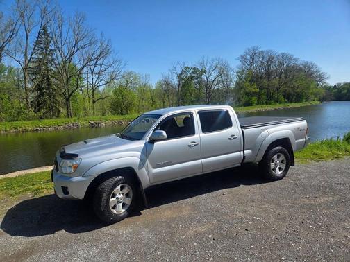 Silver Streak Mica 2013 Toyota Tacoma Base Truck