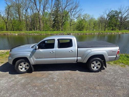 Silver Streak Mica 2013 Toyota Tacoma Base