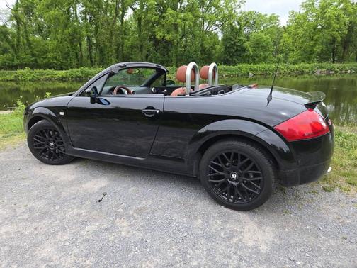 Brilliant Black Clearcoat 2003 Audi TT Roadster
