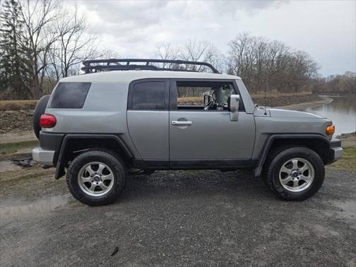 2010 Toyota FJ Cruiser Base