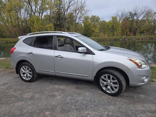 2013 Nissan Rogue SV w/SL Pkg