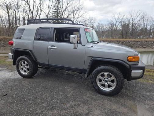 2010 Toyota FJ Cruiser Base