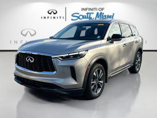2022 INFINITI QX60 Luxe