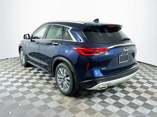 2025 INFINITI QX50 Luxe