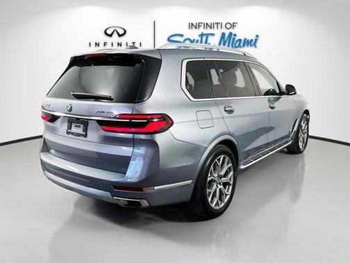 2024 BMW X7 xDrive40i