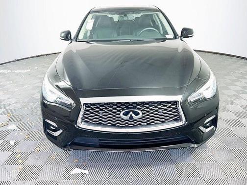 2022 INFINITI Q50 LUXE