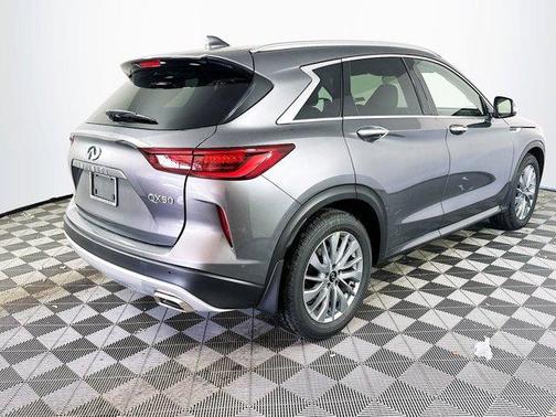 2025 INFINITI QX50 Luxe