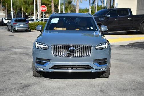 2021 Volvo XC90 T6 Inscription 7 Passenger