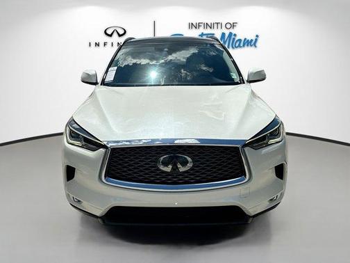 2022 INFINITI QX50 Luxe