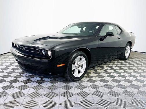 2023 Dodge Challenger SXT