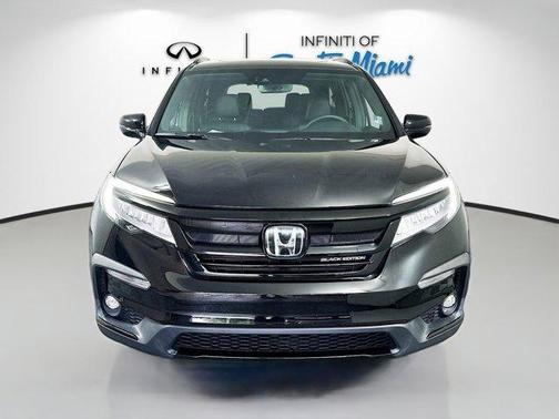 2022 Honda Pilot Black Edition