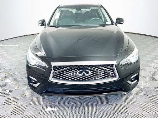 2022 INFINITI Q50 LUXE