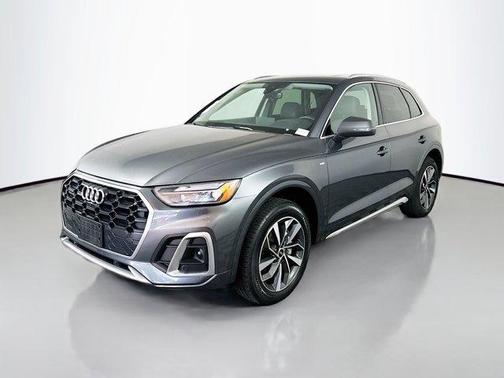 2023 Audi Q5 45 S line Premium Plus