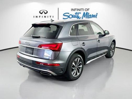 2023 Audi Q5 45 S line Premium Plus