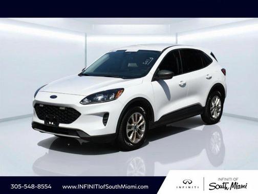 Oxford White 2022 Ford Escape SE