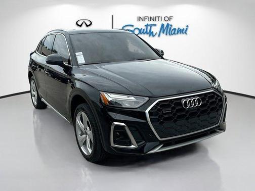 2024 Audi Q5 45 S line quattro Premium