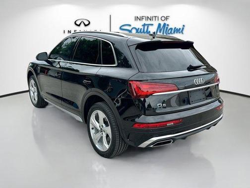 2024 Audi Q5 45 S line quattro Premium
