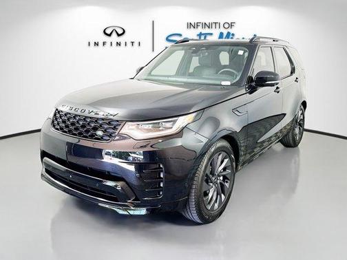 2024 Land Rover Discovery P300 Dynamic SE