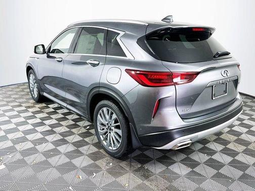 2025 INFINITI QX50 Luxe