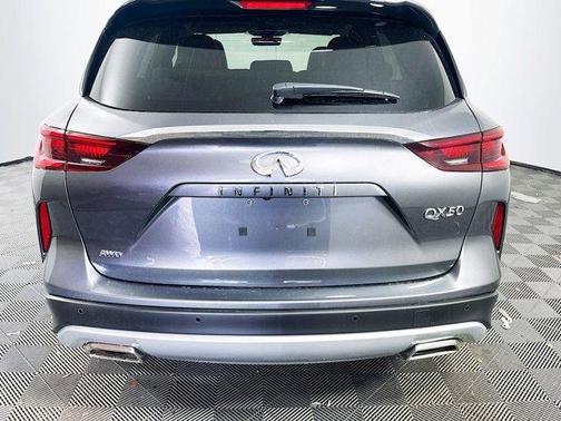 2025 INFINITI QX50 Luxe