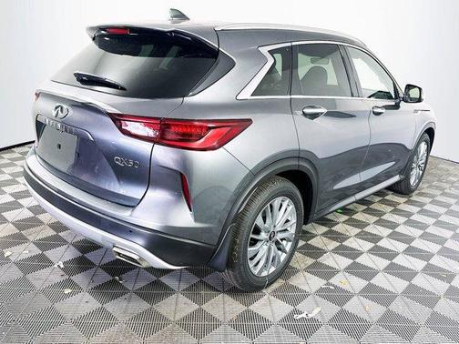 2025 INFINITI QX50 Luxe