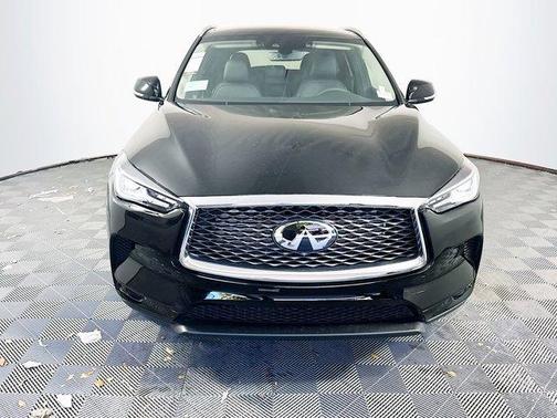 2025 INFINITI QX50 Luxe
