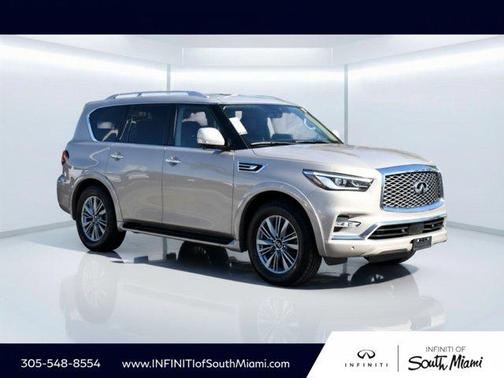 2023 INFINITI QX80 Luxe