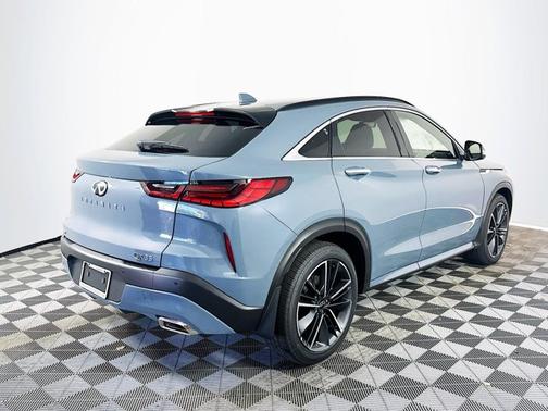 2025 INFINITI QX55 LUXE