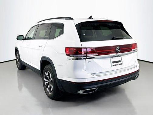 2024 Volkswagen Atlas 2.0T SE