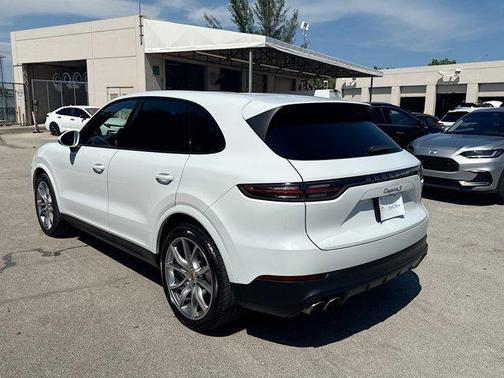 2019 Porsche Cayenne S
