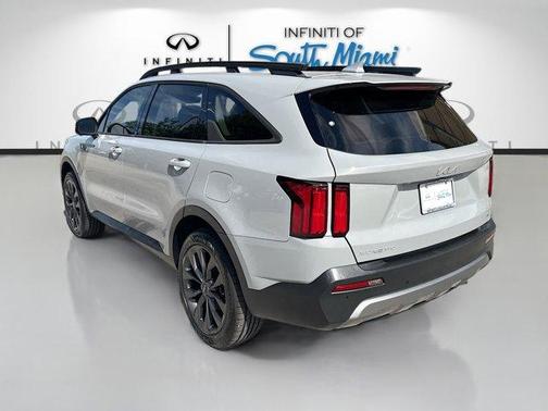 2023 Kia Sorento X-Line SX Prestige