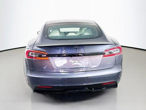 2021 Tesla Model S Plaid