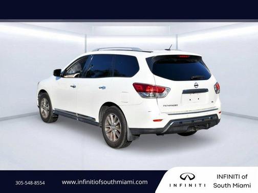 2016 Nissan Pathfinder SL