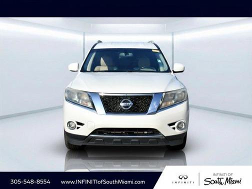 2016 Nissan Pathfinder SL