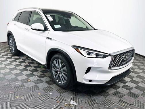 2025 INFINITI QX50 Luxe